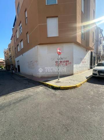 Local comercial en Venta en Santa María del Águila