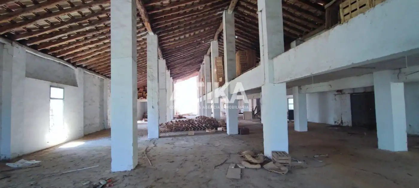 Nau industrial en venda en Ontinyent