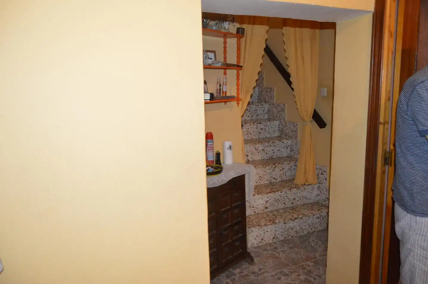 Houses for sale in Huete  with Furnished