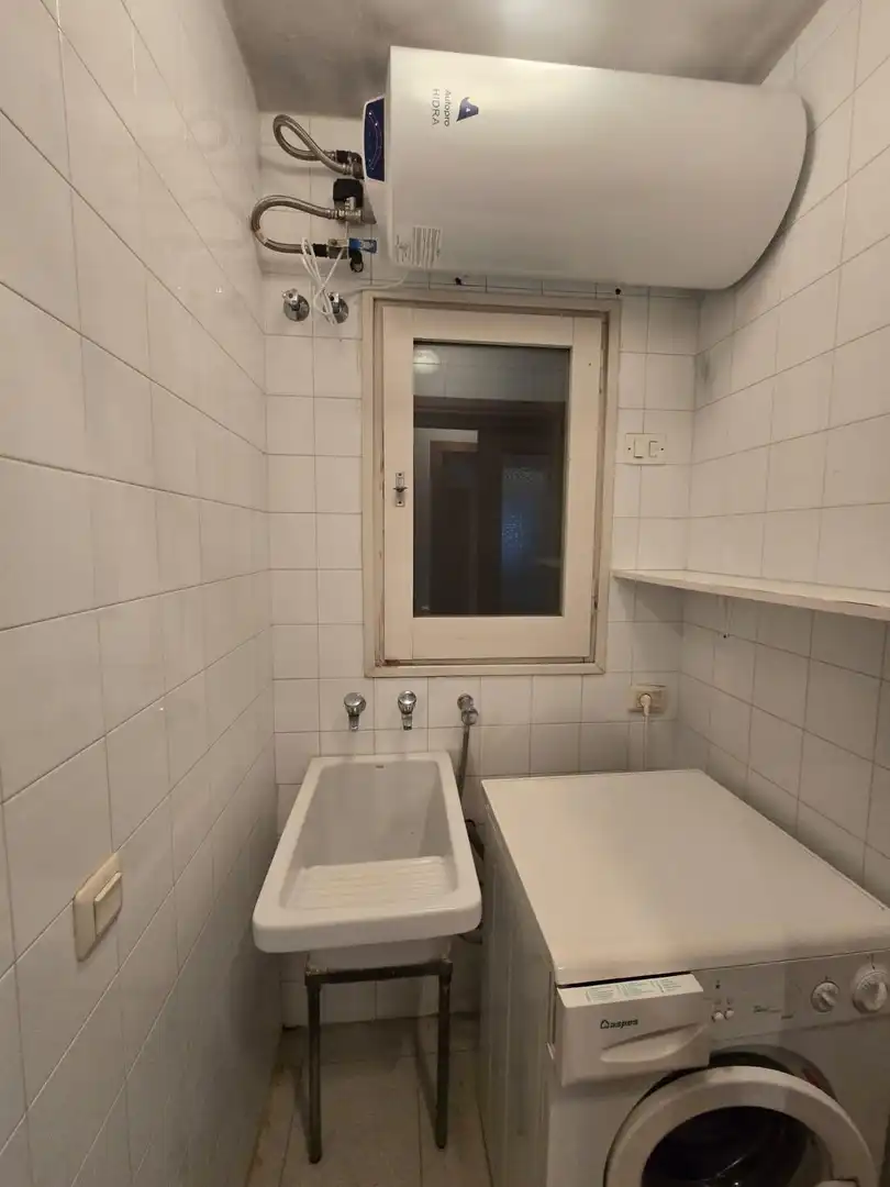 Bany de Pis en venda en Igualada amb Terrassa i Balcó