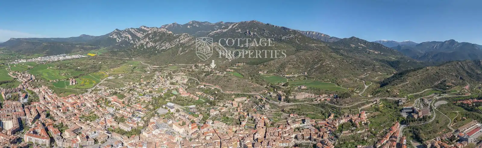 Exterior view of Houses for sale in Berga  with Heating and Terrace
