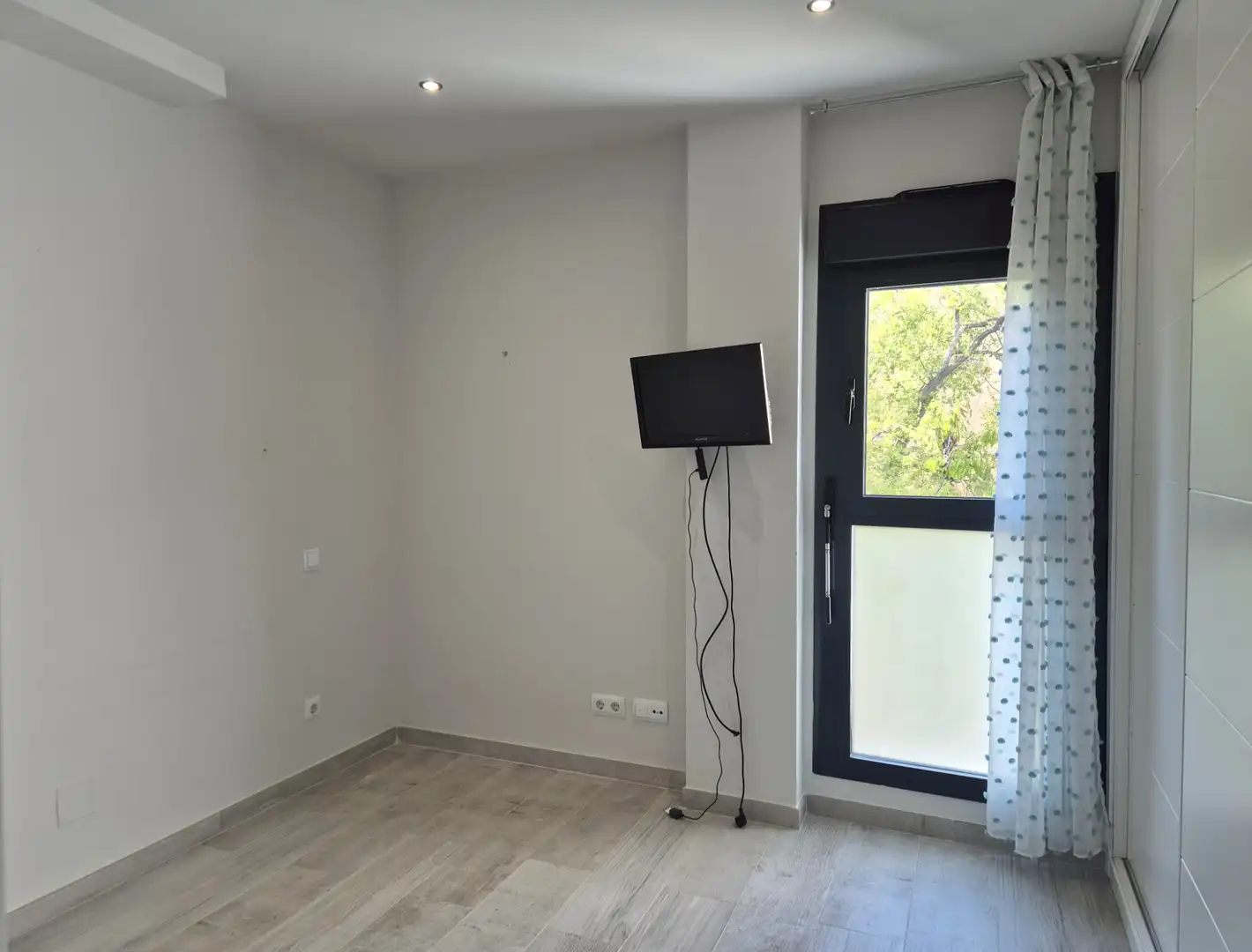 Apartament amb piscina de lloguer a Calle de Protasio Gómez, imagen 12