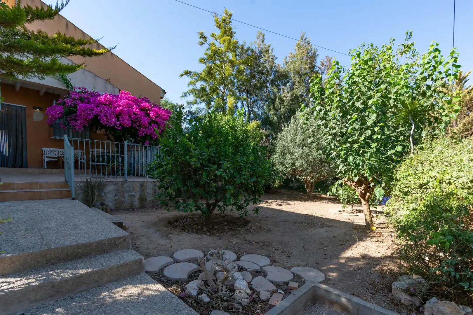 Jardín de Casa o chalet en venta en Cartagena con Aire acondicionado, Jardín privado y Terraza