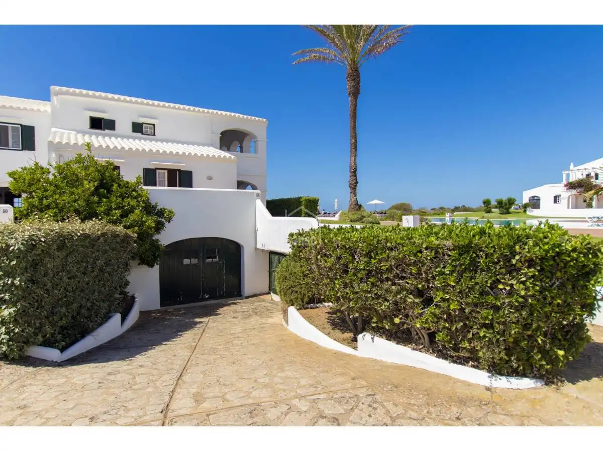 Apartments for sale in Cala en Porter