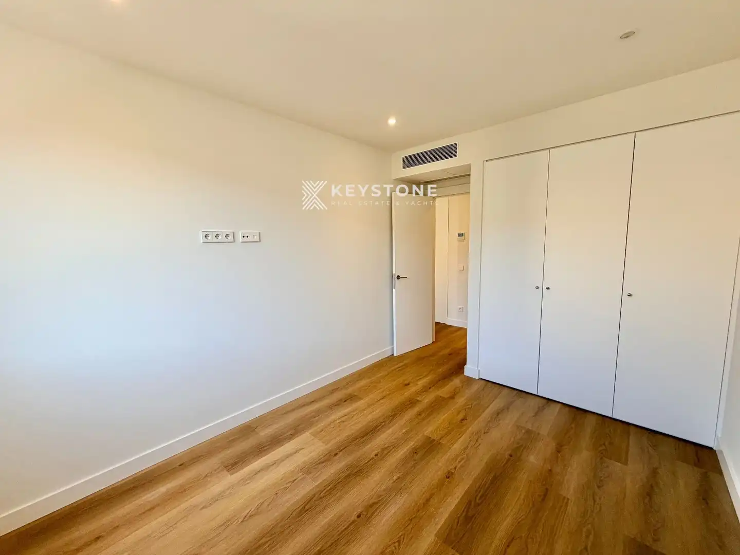 Bedroom of Flat for sale in  Palma de Mallorca  with Air Conditioner and Heating