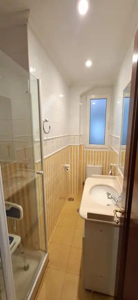 Piso con ascensor en venta en Calle Hernán Cortés, imagen 16