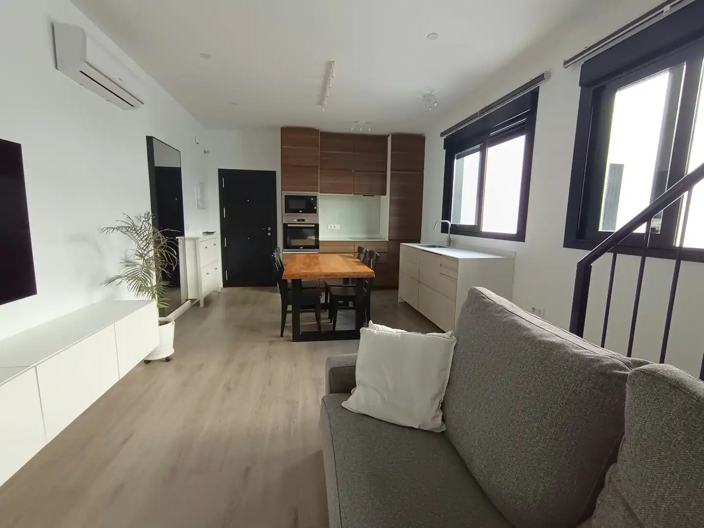 Sala d'estar de Dúplex en venda en Casco Antiguo