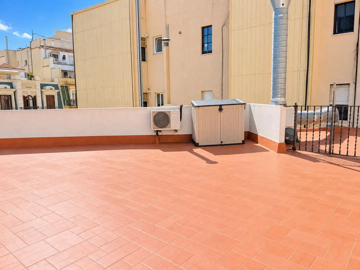 Piso en venta en Carrer del Comte D'urgell, 23, Sant Antoni