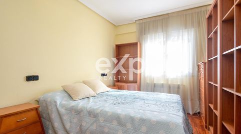 Foto 4 de Piso en venta en Calle Teodoro Cuesta, 29, Ciudad Naranco - Prados de La Fuente, Oviedo
