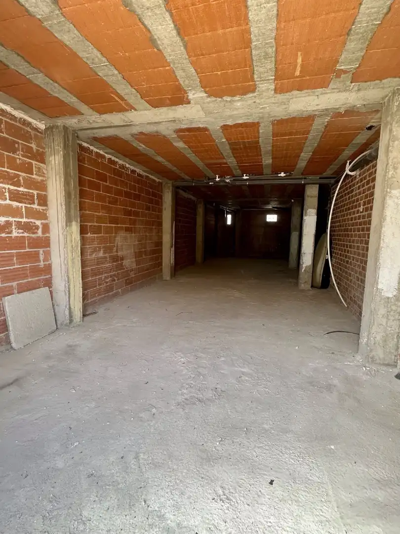Local comercial en venda a Malpartida de Plasencia, imagen 2