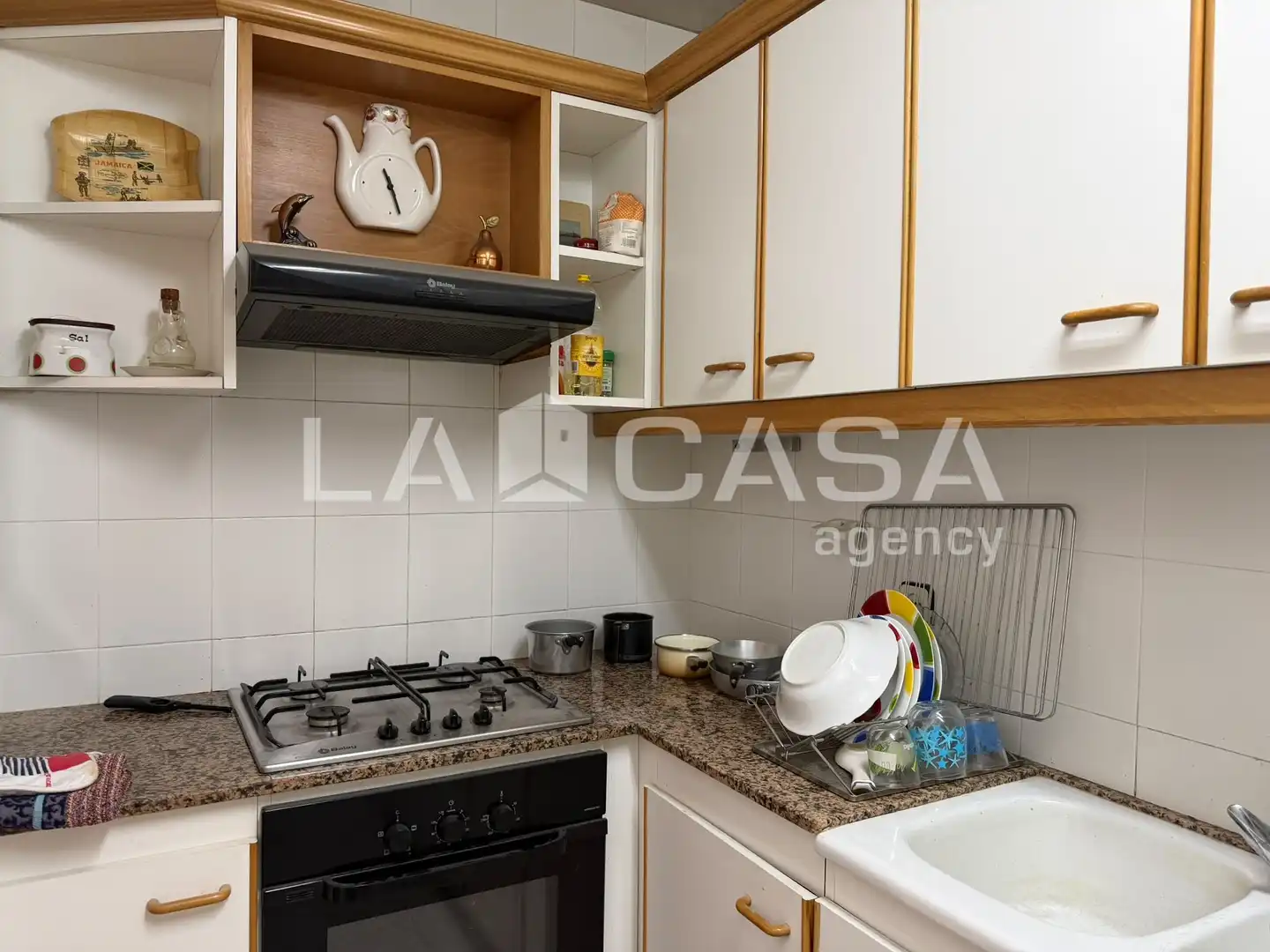 Kitchen of Flat for sale in Santa Coloma de Gramenet  with Heating, Storage room and Balcony