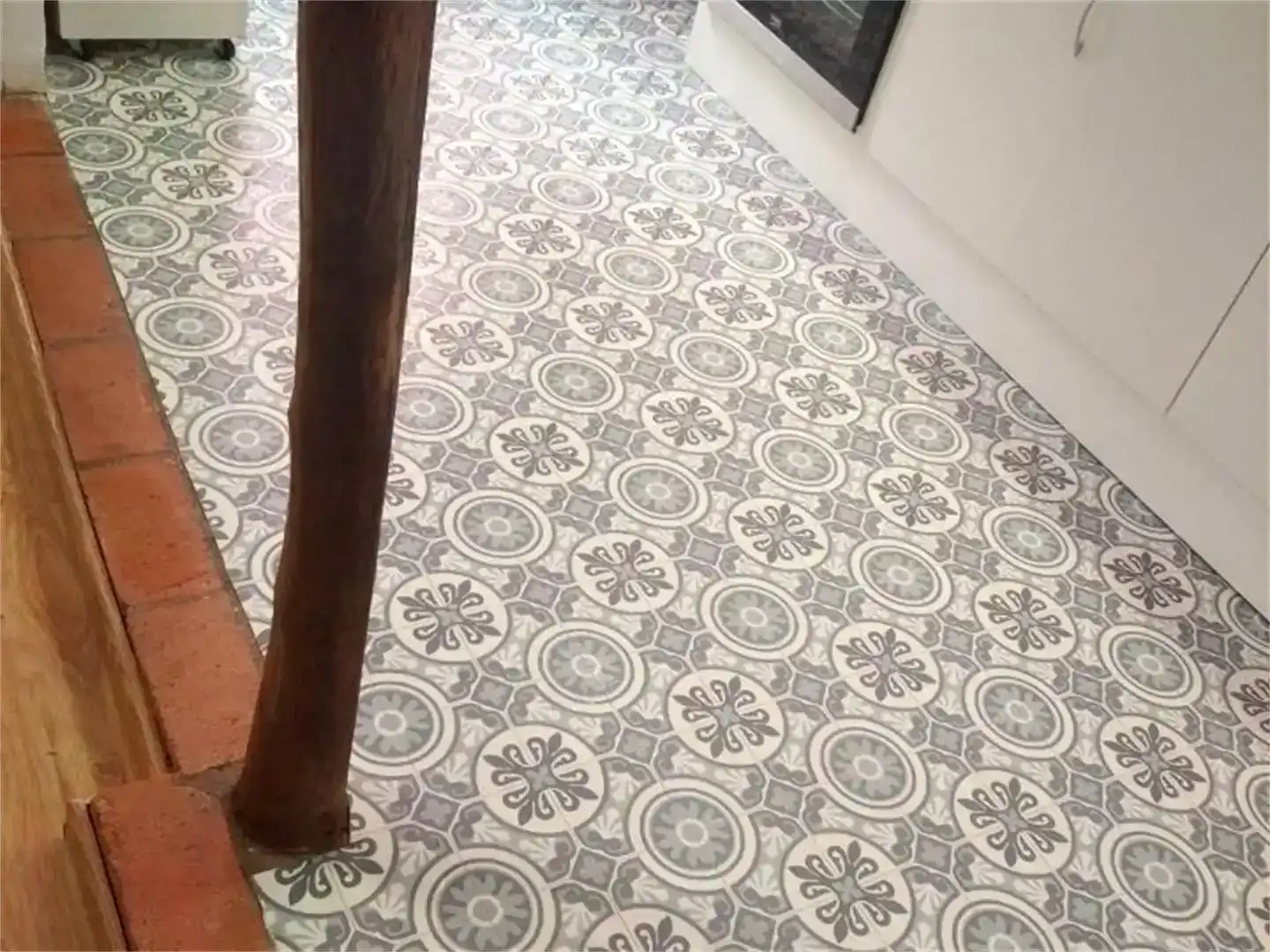Planta baixa en venda en Baños de Montemayor amb Parquet, Moblat i Balcó