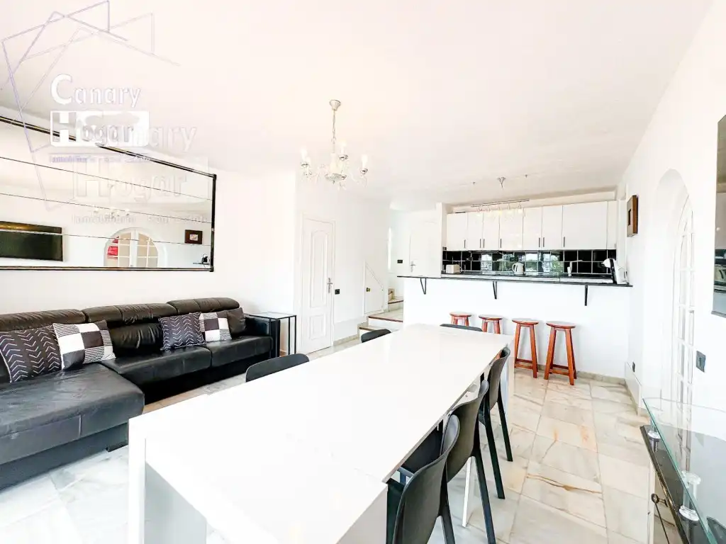 Detached house with pool for sale in Calle de Finlandia, imagen 32
