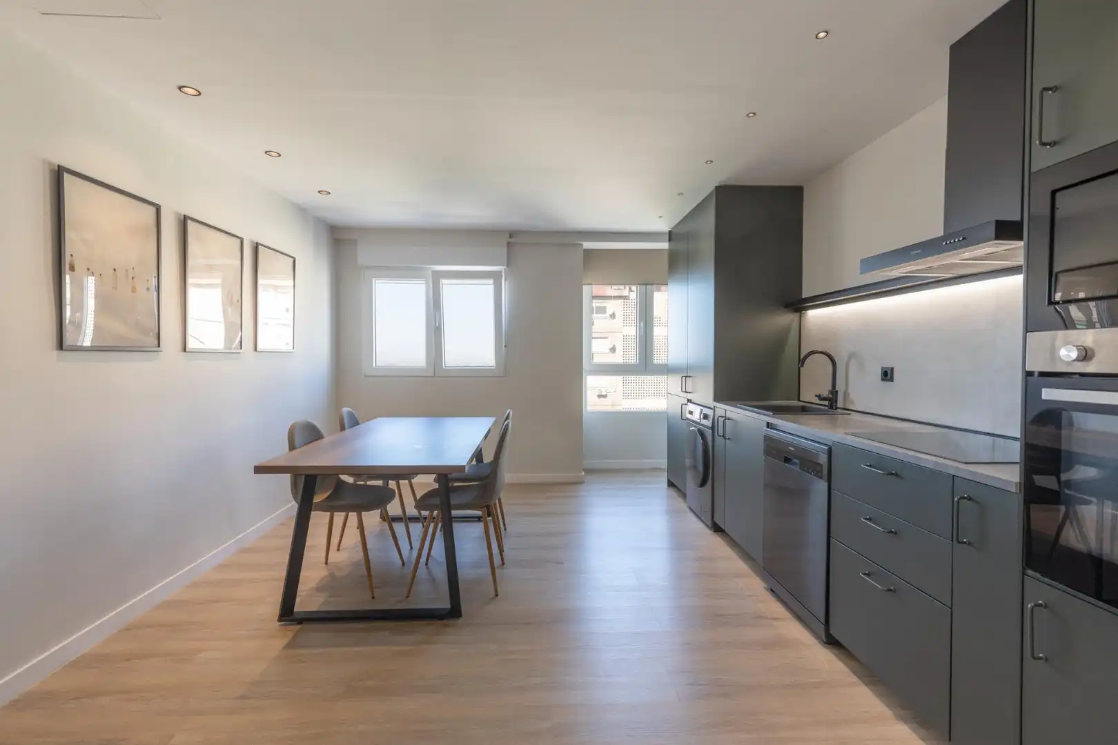 Flat with lift for sale in Calle Alejandro Dumas 1, imagen 3