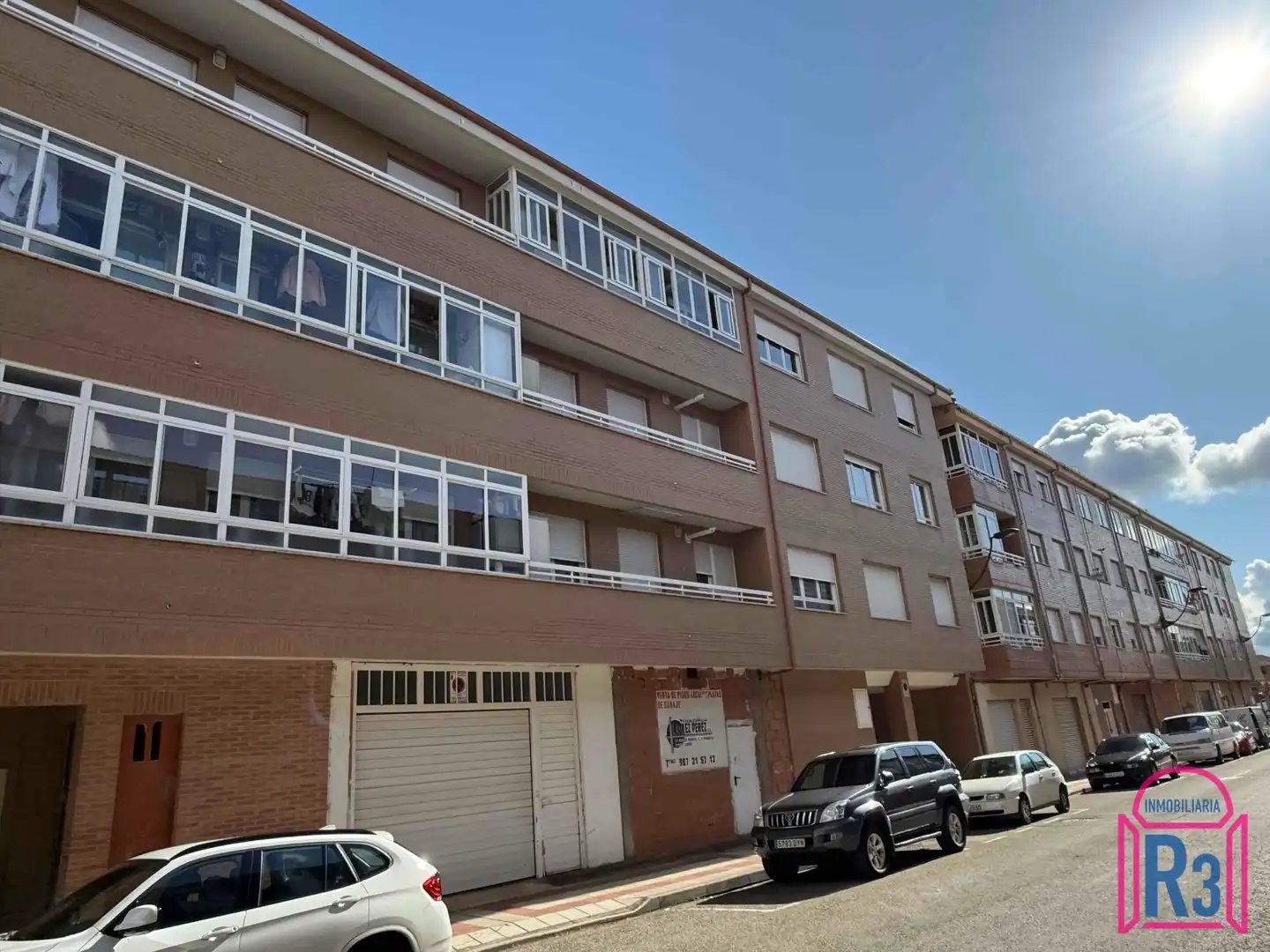 Exterior view of Flat for rent in San Andrés del Rabanedo  with Heating, Terrace and Storage room