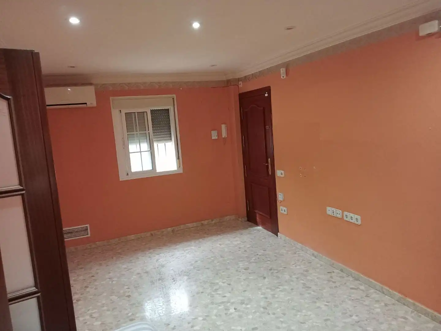Flat for sale in Utrera Ciudad 