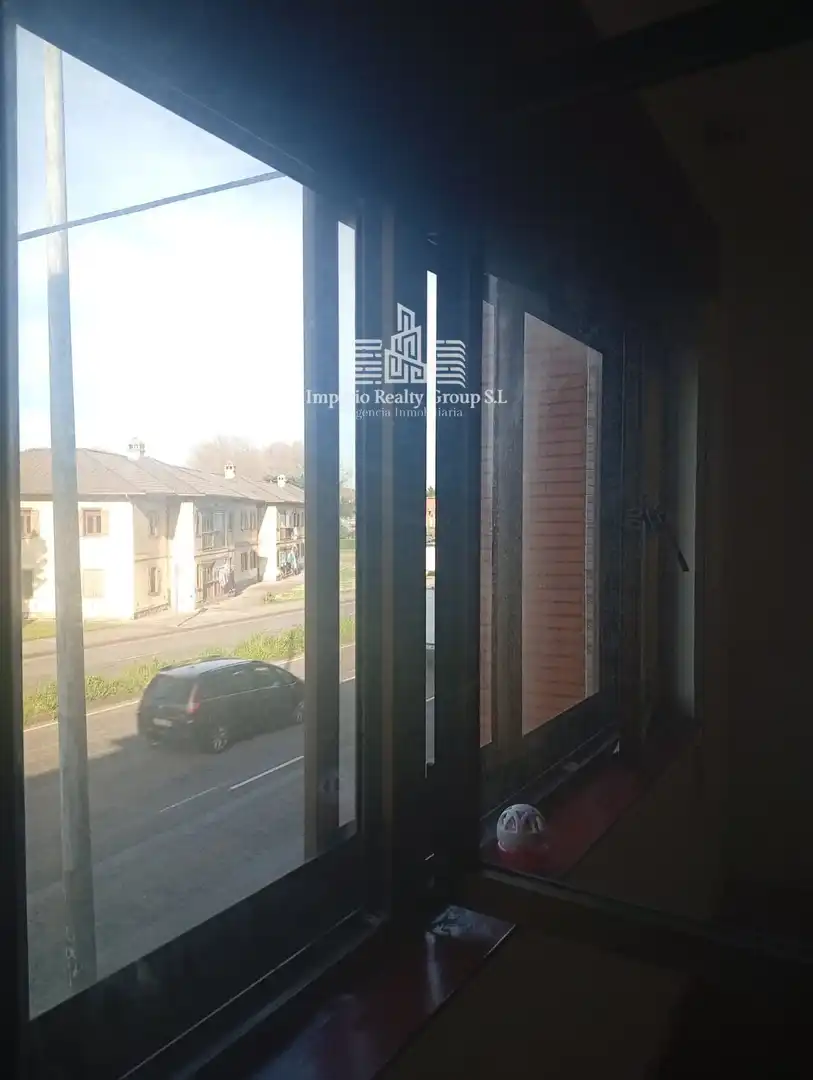 Außenansicht von Wohnung zum Verkauf in Avilés mit Terrasse