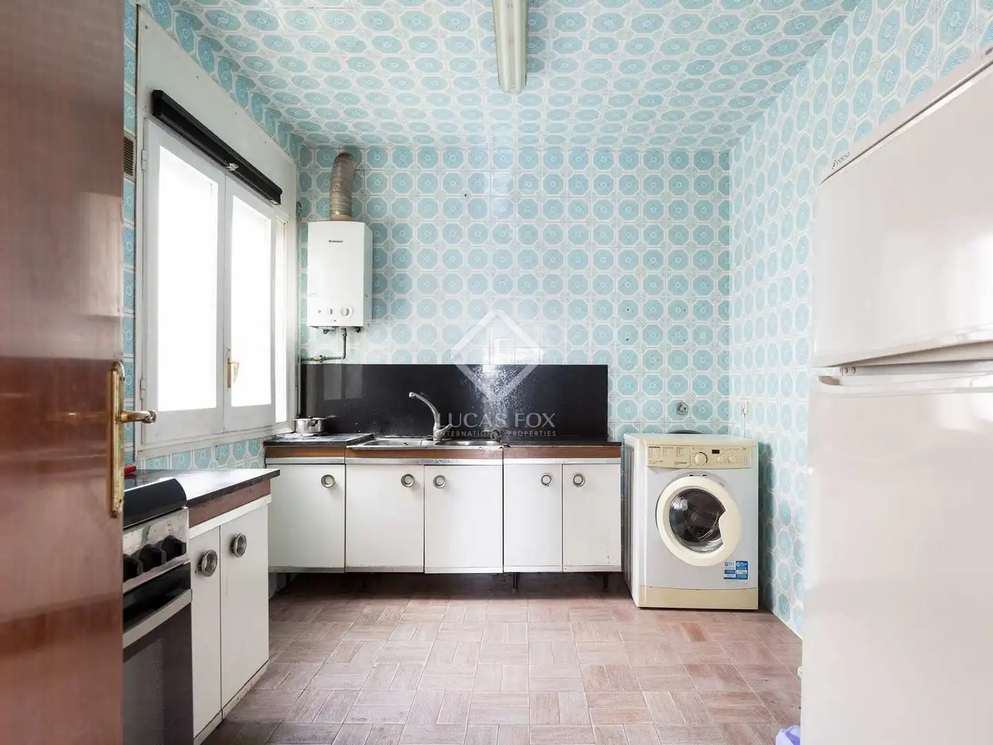 Kitchen of Flat for sale in Castelldefels  with Terrace, Storage room and Swimming Pool