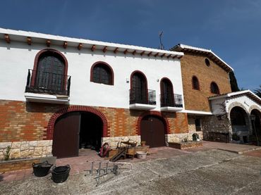 Detached house with balcony for sale in El Catllar
