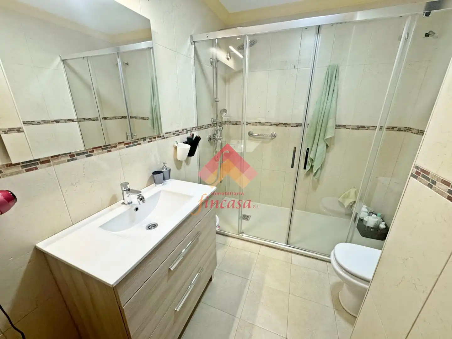 Bathroom of Flat for sale in Ronda  with Terrace and Furnished