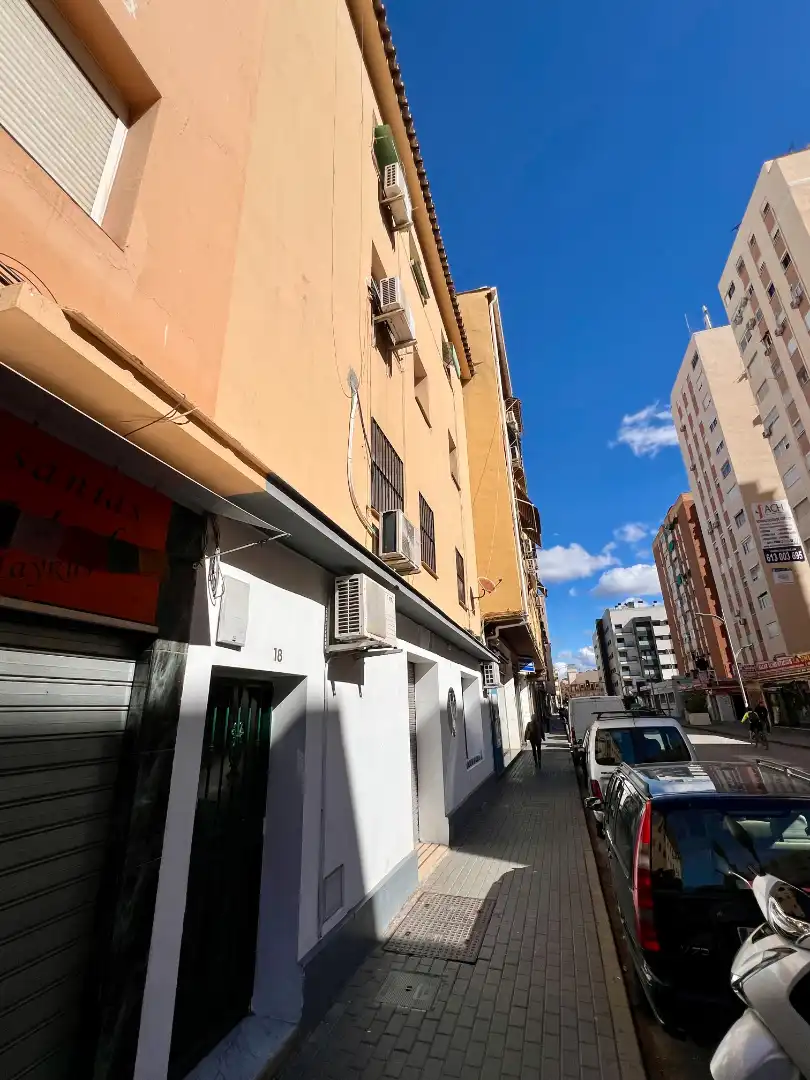 Vista exterior de Edificio en venta en Málaga