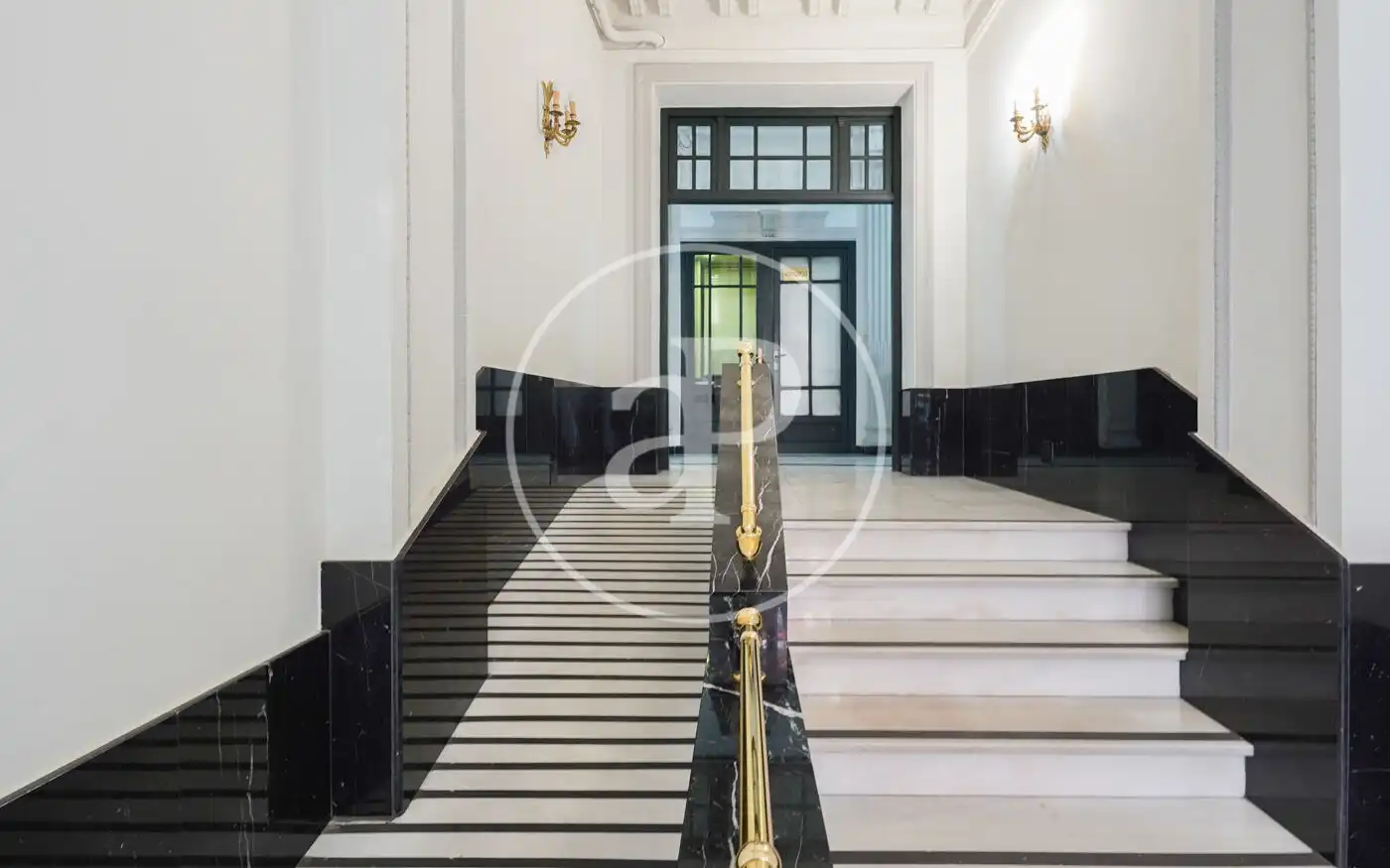 Flat for sale in Madrid  with Air Conditioner, Heating and Storage room