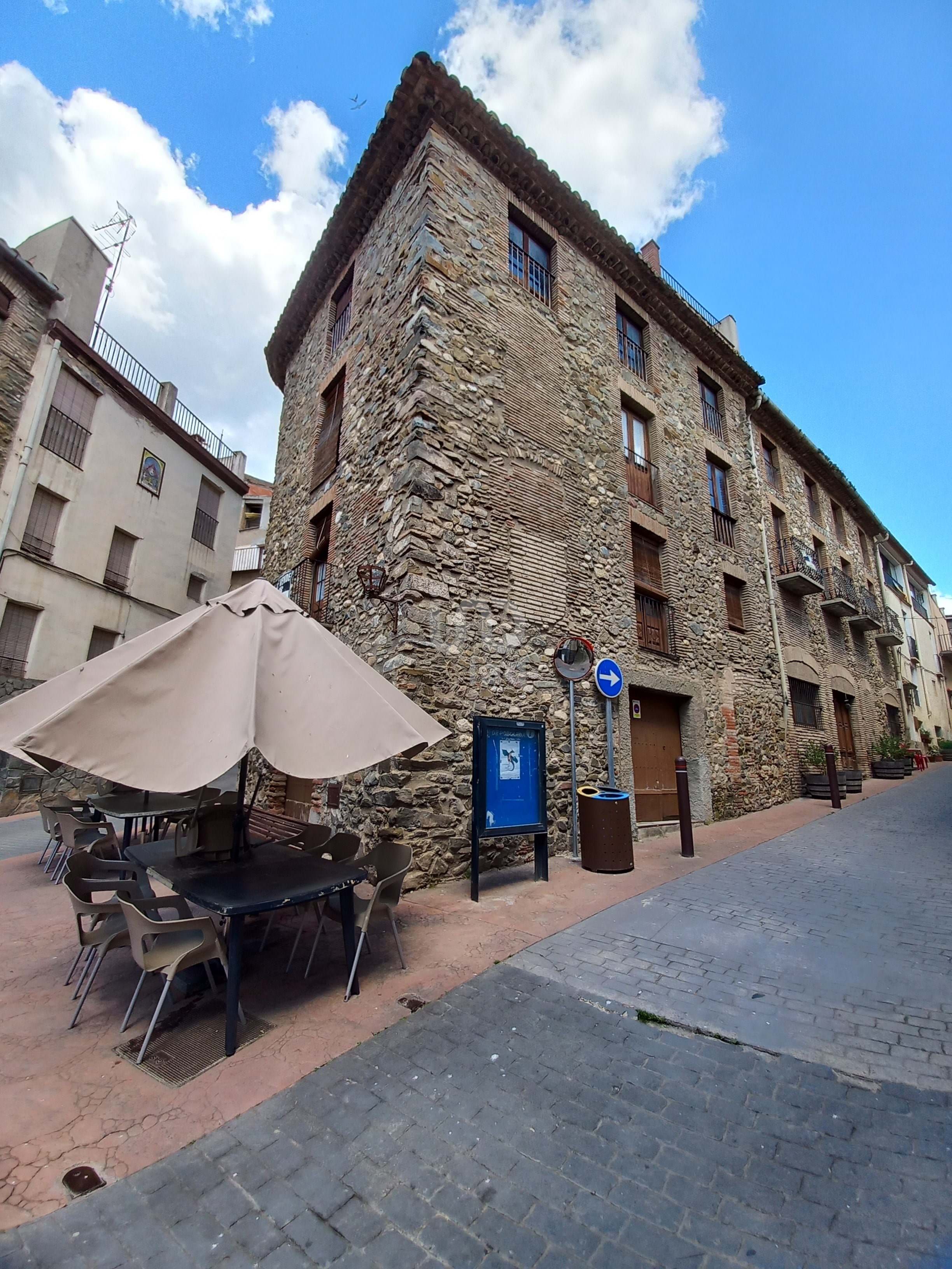 Vista exterior de Edifici en venda en Poboleda