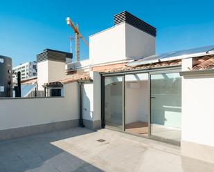 Exterior view of Duplex for sale in Badalona  with Air Conditioner, Heating and Private garden