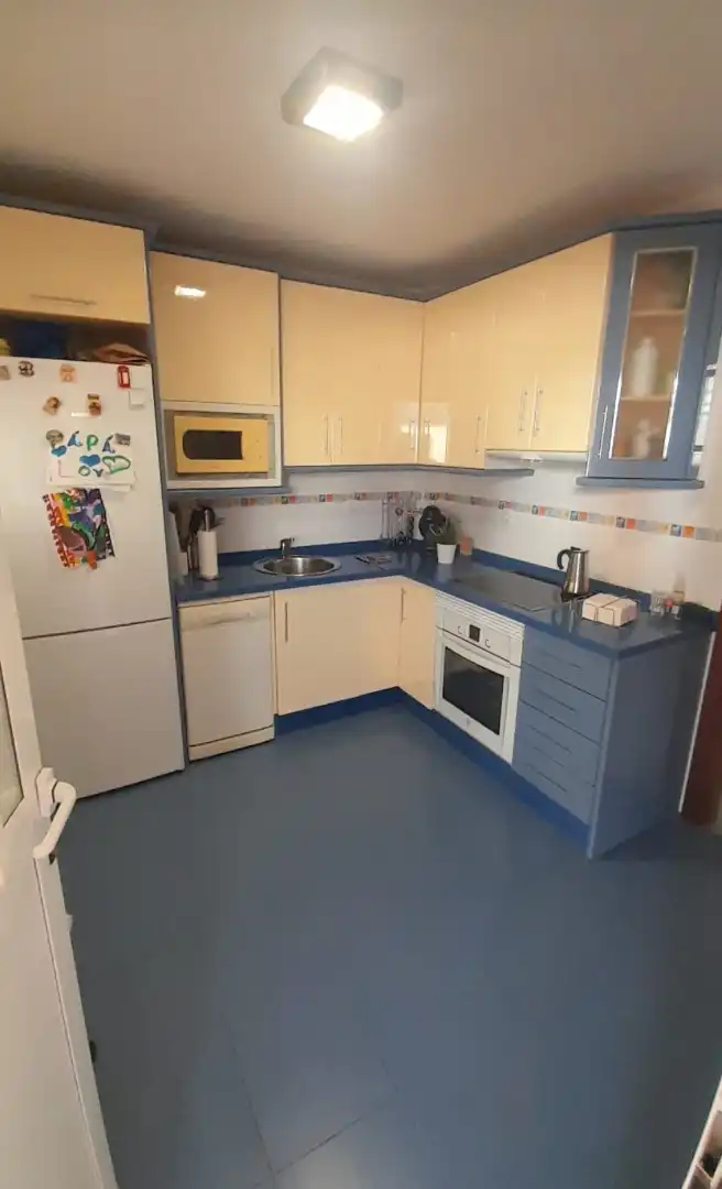 Cocina de Casa adosada en venta en Algarrobo con Calefacción, Jardín privado y Terraza