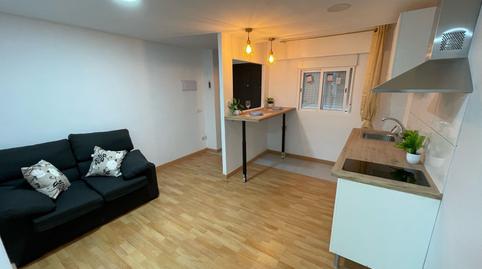 Foto 4 de Pis de lloguer a Carrer de Ramon Rocafull, El Carmel,  Barcelona Capital