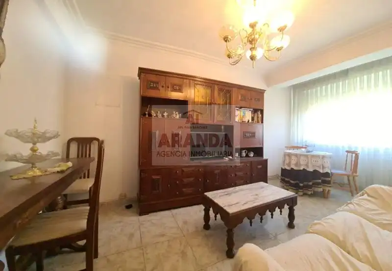 Sala de estar de Piso en venta en Zaragoza con Calefacción y Terraza