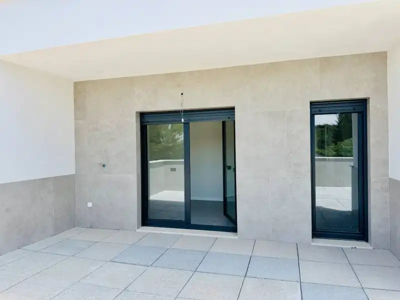 Exterior view of Houses for sale in El Espinar  with Heating and Terrace