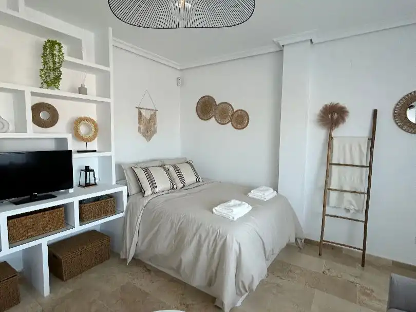 Bedroom of Study for sale in San Luis de Sabinillas