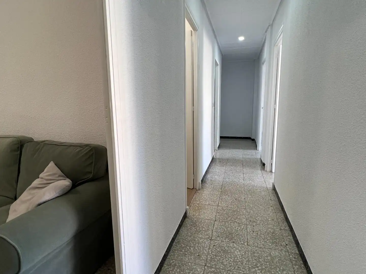 Piso de alquiler en Elche / Elx con Amueblado y Balcón
