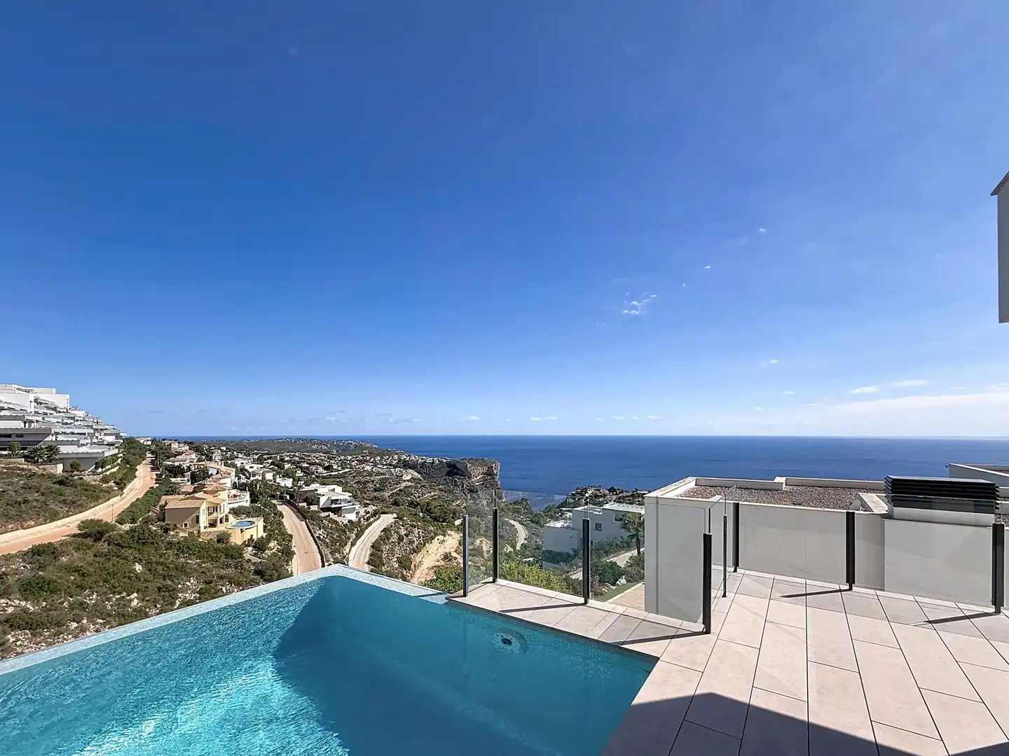 Xalet amb piscina en venda a Cumbre del Sol