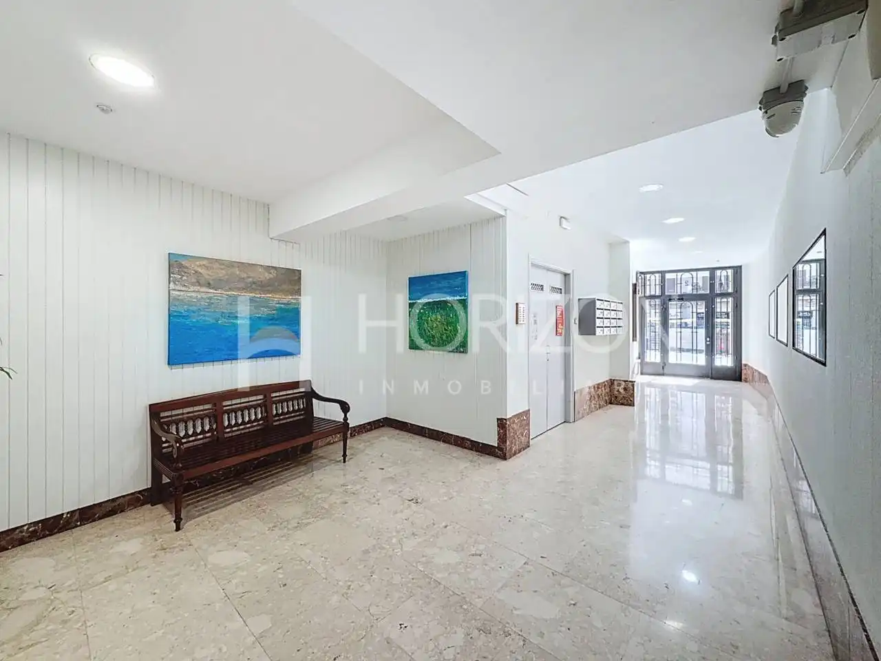 Wohnung zum Verkauf in Barcelona mit Klimaanlage, Heizung und Parkett