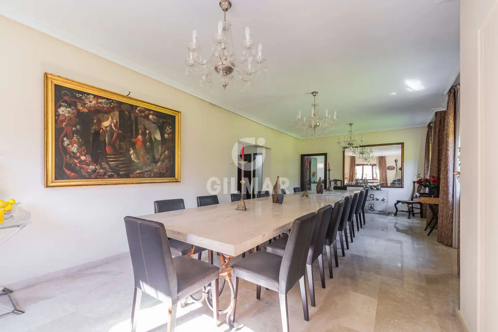 Comedor de Casa o chalet en venta en Pozuelo de Alarcón con Calefacción, Jardín privado y Piscina