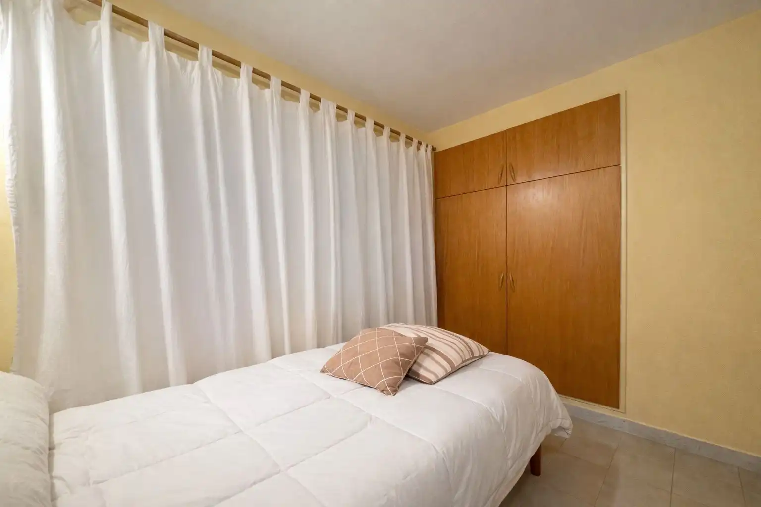 Dormitori de Casa o xalet en venda en Calafell amb Aire condicionat, Jardí privat i Terrassa