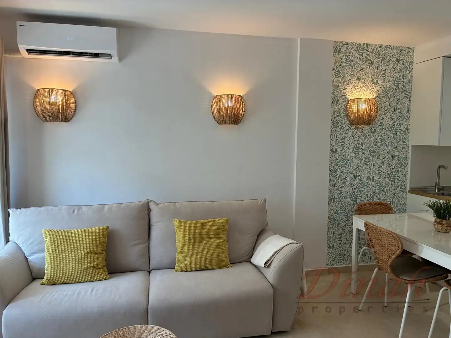 Sala de estar de Apartamento de alquiler en Altea con Aire acondicionado, Calefacción y Amueblado