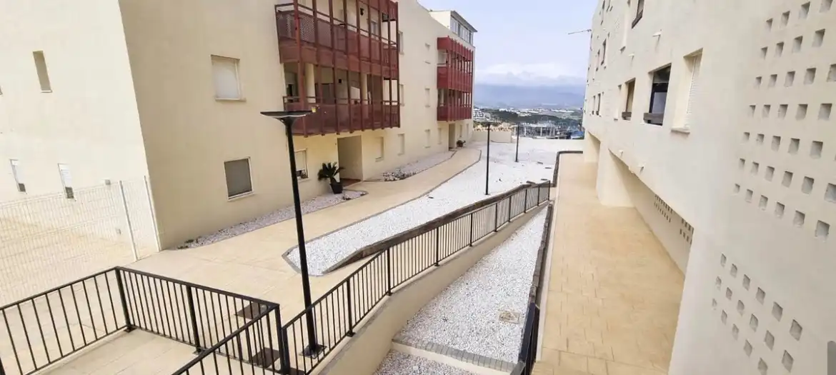 Appartamento con terrazza in vendita a La Duquesa, imagen 19