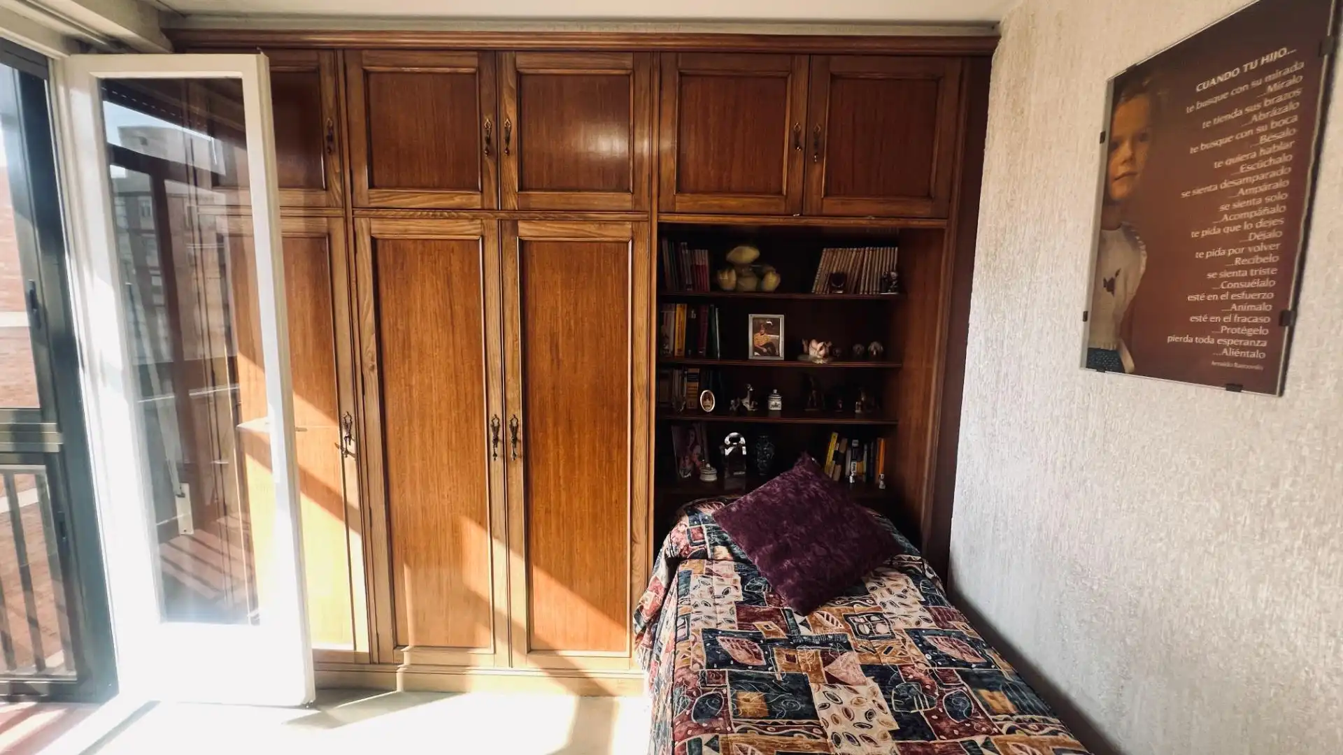 Schlafzimmer von Wohnung zum Verkauf in Castellón de la Plana / Castelló de la Plana mit Parkett und Balkon