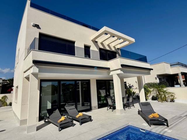 Casa-chalet en Venta en Carrer el Currica en Buenavista