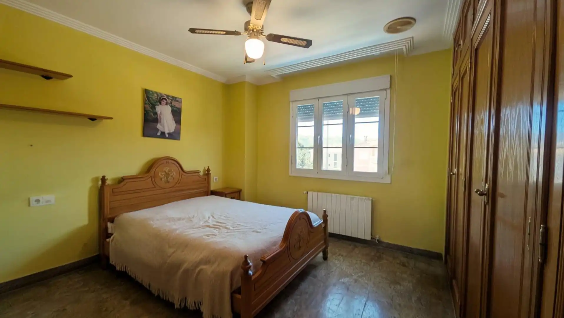Bedroom of Detached homes for sale in L'Alfàs del Pi