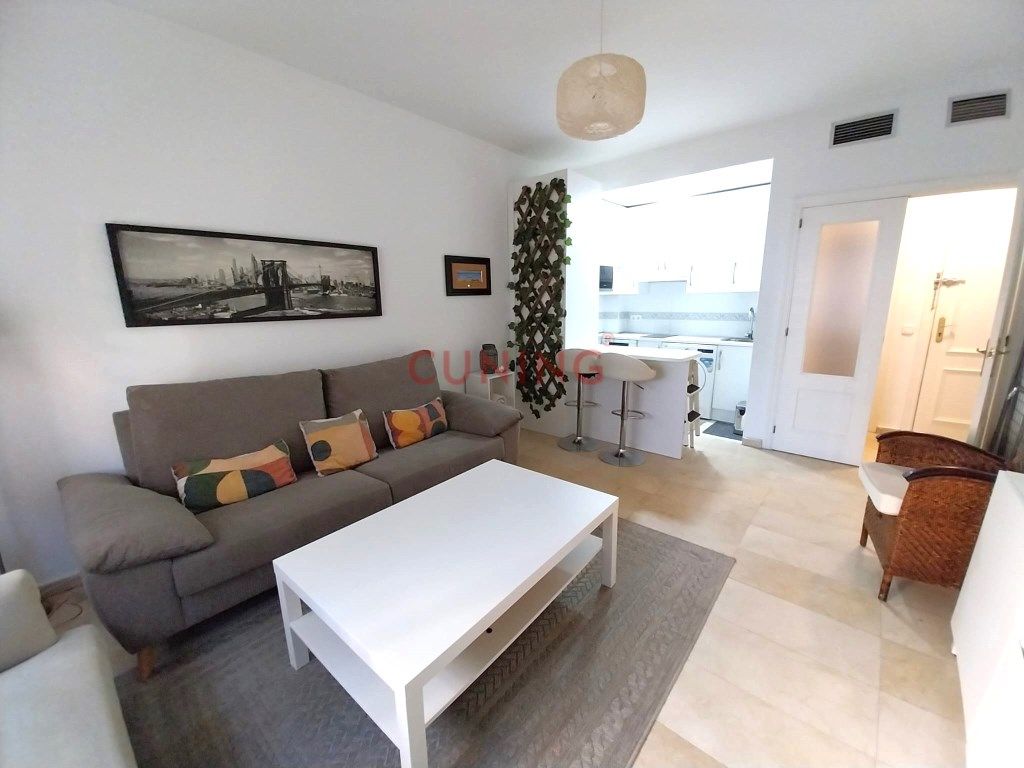 Apartament de lloguer a Calle Republica Argentina, Centro
