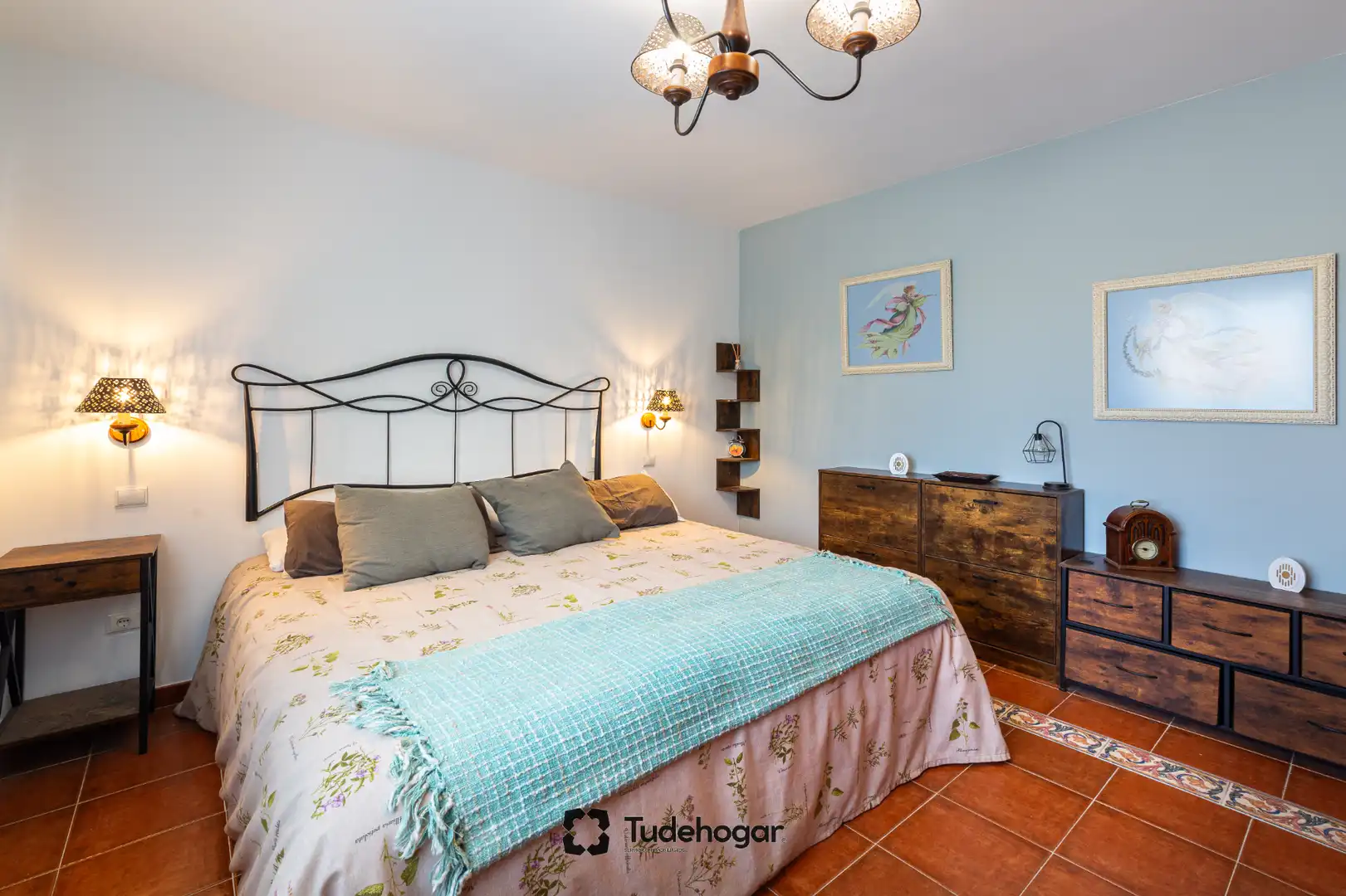 Habitación de Casa o chalet en venta en Tudela de Duero con Calefacción, Jardín privado y Amueblado