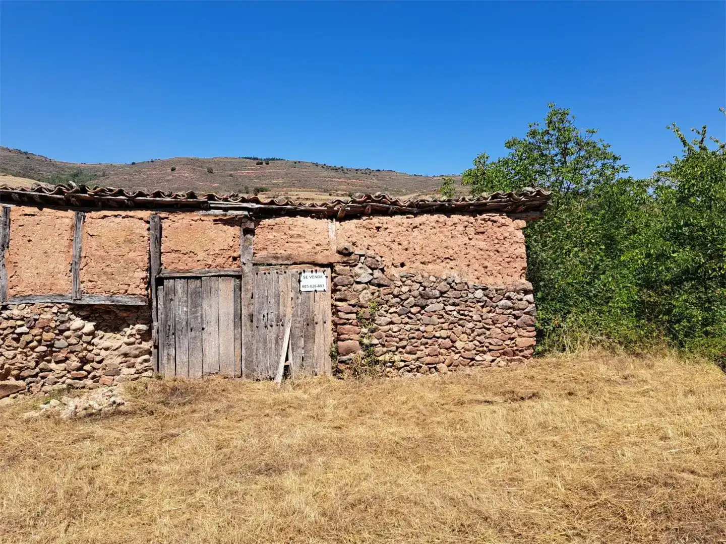 Vista exterior de Planta baja en venta en Matute
