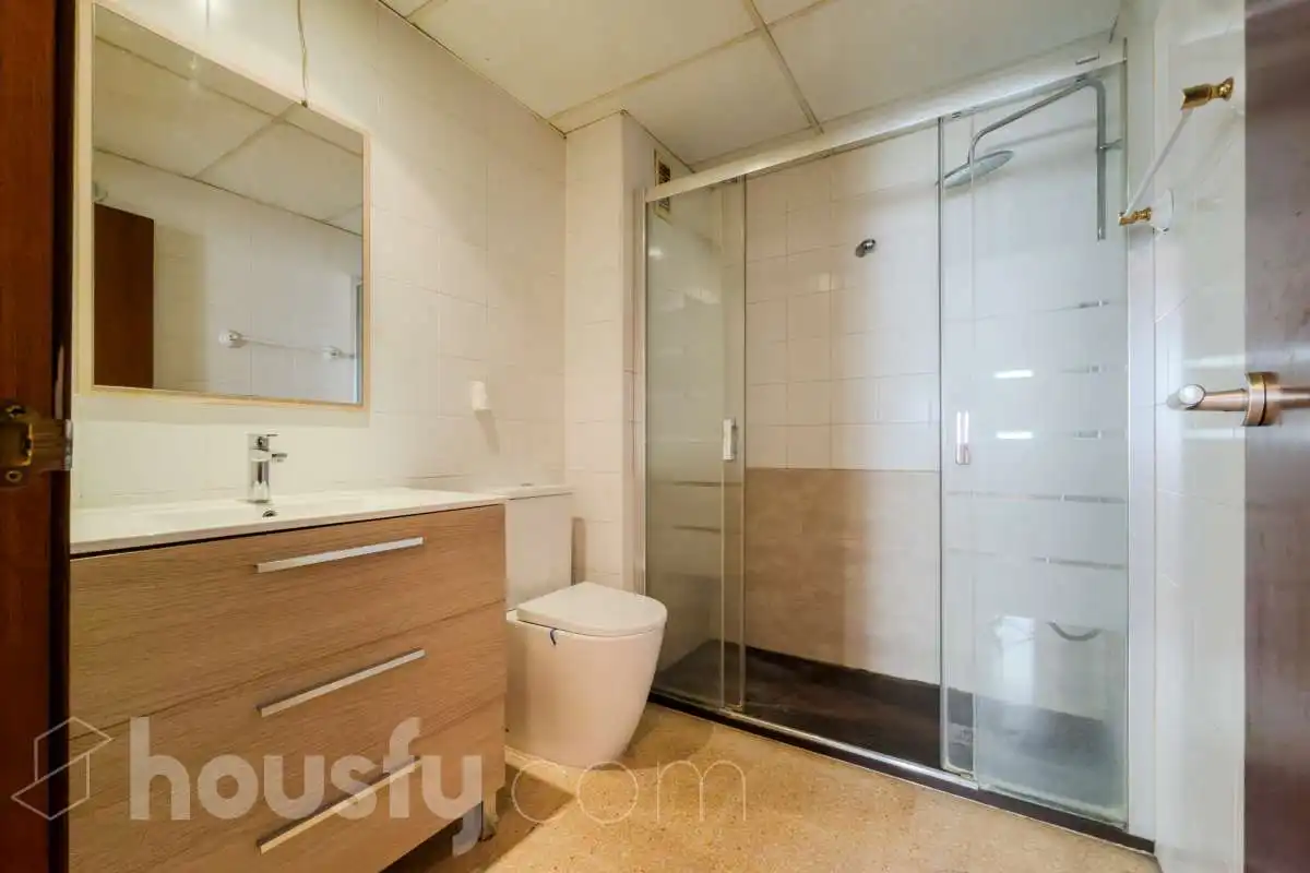 Baño de Piso en venta en Barcelona con Terraza