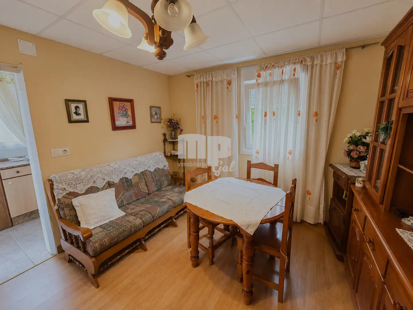 Wohnzimmer von Haus oder Chalet zum Verkauf in Redondela mit Privatgarten