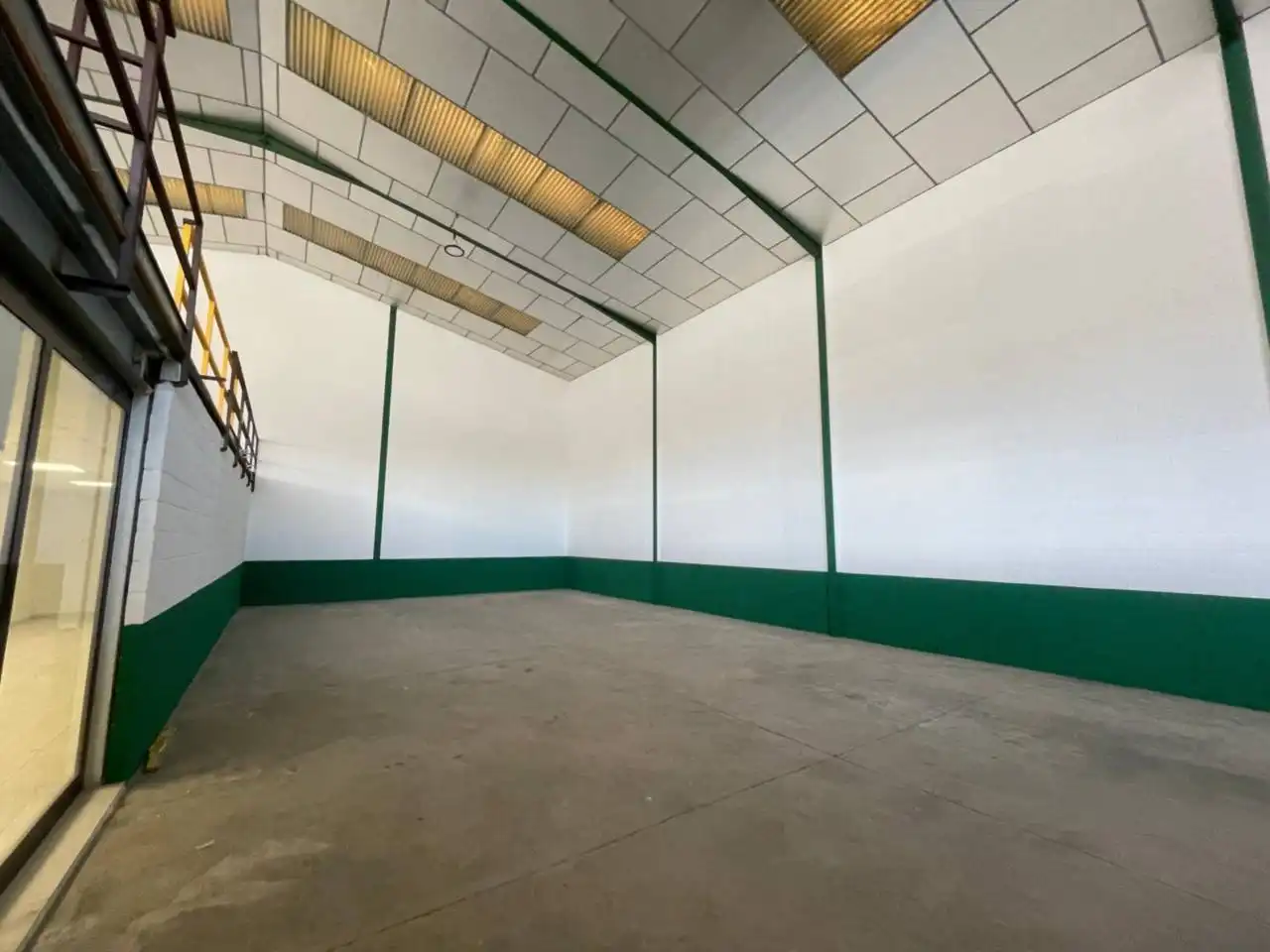 Industrial building to rent in La Roca del Vallès
