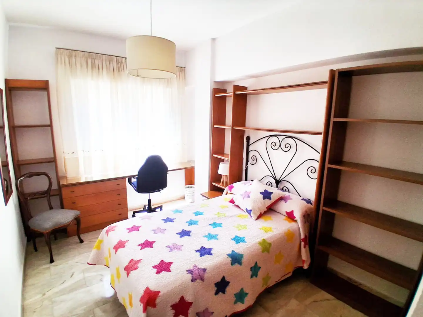 Bedroom of Apartments for rent in Granada  with Air Conditioner, Furnished and Oven
